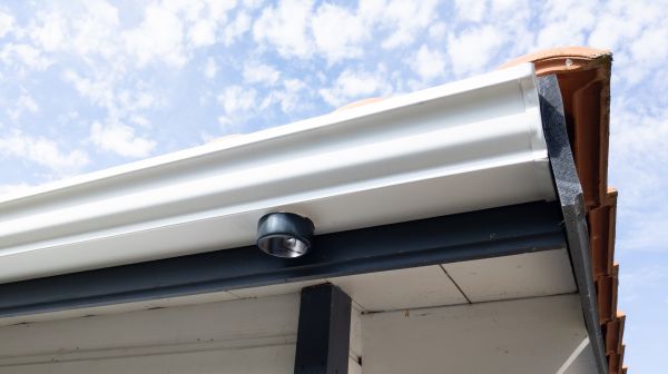 Seamless Gutters Installation in Dothan