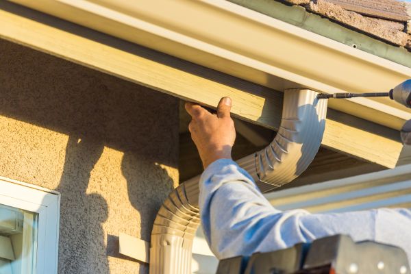Aluminum Rain Gutter Service in Dothan