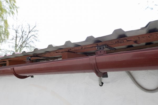 Cost of Round Gutters Installation in Dothan